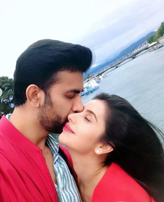 स्‍व‍िटजरलैंड में राजीव-चारु असोपा का हनीमून, ऐसे कर रहे हैं एन्जॉय