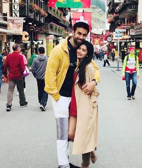 स्‍व‍िटजरलैंड में राजीव-चारु असोपा का हनीमून, ऐसे कर रहे हैं एन्जॉय