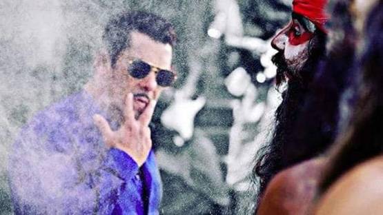 फाइट सीन के दौरान सलमान को सीने में किक नहीं कर पाए किच्चा, ये है वजह