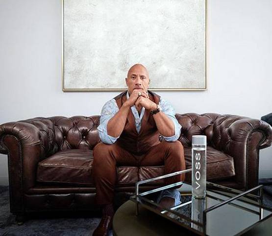 WWE चैम्पियन हॉलीवुड स्टार ने की शादी, हवाई से सामने आईं तस्वीरें