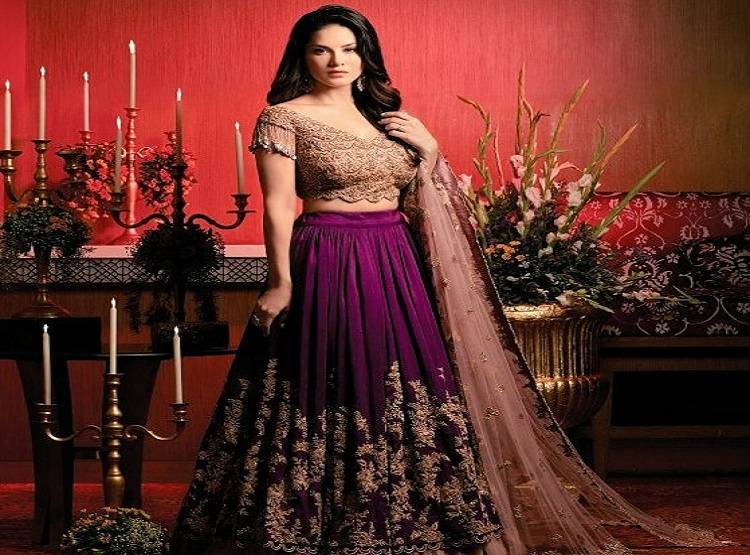 सलमान-SRK को सनी ने छोड़ा पीछे, पहले प्रिया प्रकाश थीं टॉप पर