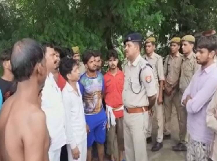 दोस्त बनाता रहा वीडियो, गहरे पानी में डूबता रहा अभिषेक