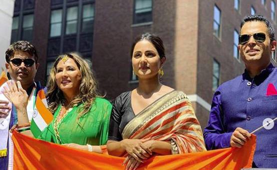 न्यूयॉर्क में हिना खान ने लहराया तिरंगा, हिंदुस्तान जिंदाबाद भी लिखा