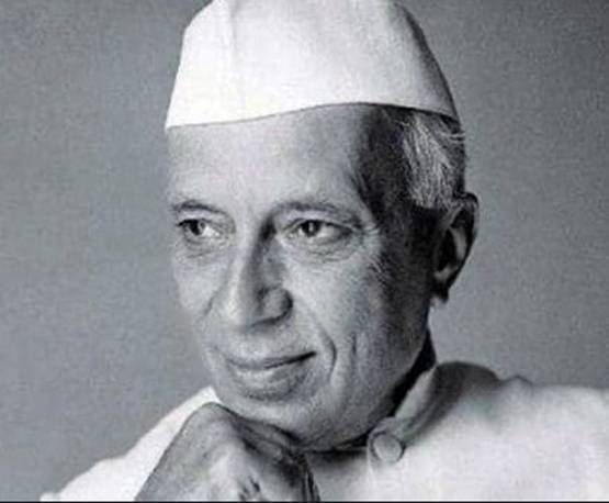 चिदंबरम ही नहीं कांग्रेस के ये नेता भी काले कोट और खादी के कॉम्बिनेशन