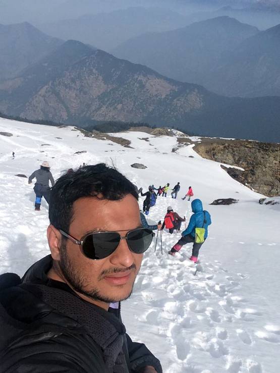 CA टॉपर ने लाखों की नौकरी छोड़ी, पहले प्रयास में IAS में सफल, जानें टिप्स