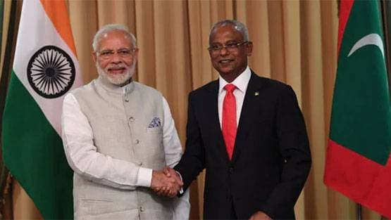 370 पर अकेले पड़े इमरान, मुस्लिम देशों ने भी दिया झटका