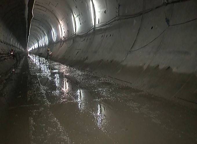 PHOTO: इतिहास रचने की तैयारी, अंडरवाटर 80 KM स्पीड से दौड़ेगी मेट्रो