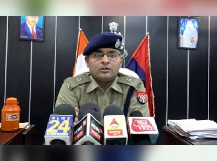 लड़की के ल‍िए बदला नाम, पहना कलावा, रेप का वीड‍ियो बनाकर क‍िया ब्लैकमेल