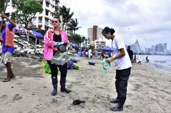 एक्स-बॉयफ्रेंड अंगद बेदी के आने पर नोरा फतेही ने बिना बताए छोड़ा इवेंट!
