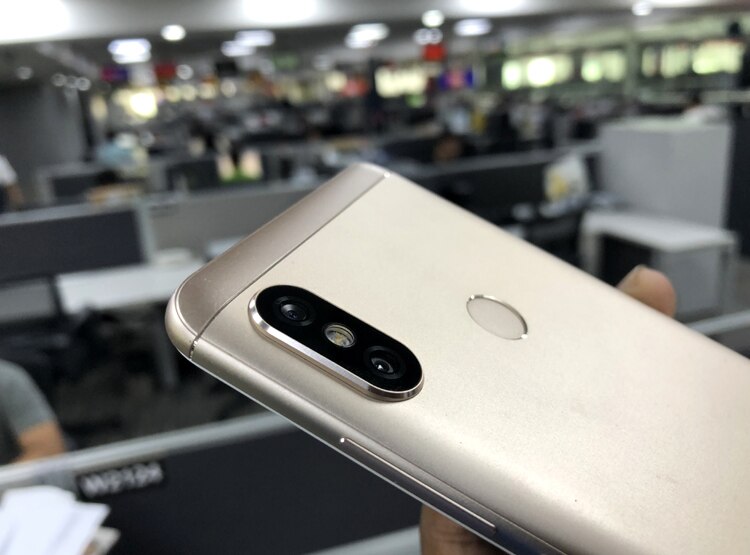 इन स्मार्टफोन के प्रोसेसर में पाया गया बग, चेक कर करें अपडेट