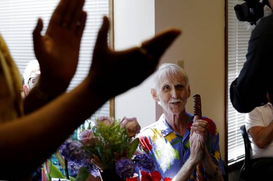 मौत से पहले 'वेडिंग पार्टी', फिर खत्म की जिंदगी, झकझोरने वाली तस्वीरें