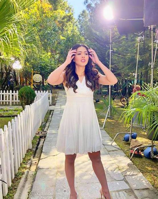 रॉयल फैमिली से हैं ये नेपाली एक्‍ट्रेस, ए‍क फिल्‍म का करती हैं इतना चार्ज