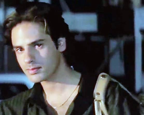 कभी करीना के क्रश थे आशिकी फेम राहुल रॉय, अब दिखते हैं ऐसे