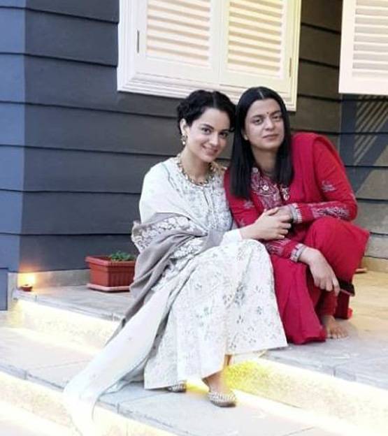 एक्टर्स के भाई बहन, सितारों से कम नहीं होती है इनकी चर्चा