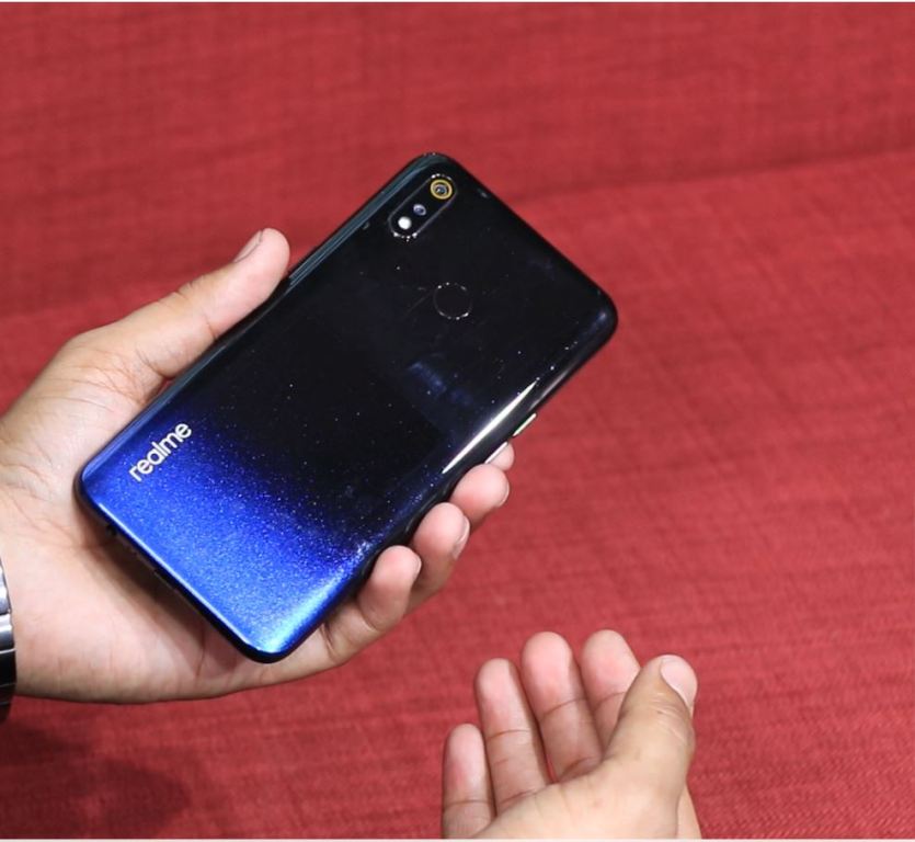 इंडिपेंडेंस डे सेल: इन 4 स्मार्टफोन्स पर मिल रहा भारी डिस्काउंट