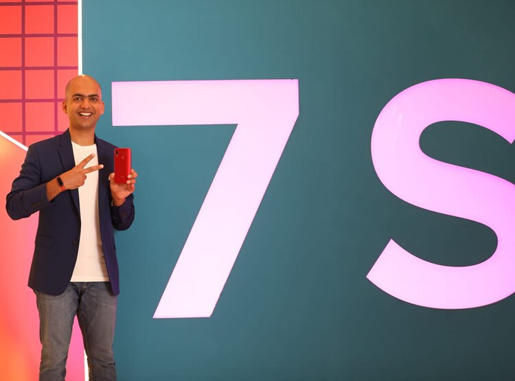 10 हजार रुपये है बजट तो खरीद सकते हैं ये टॉप स्मार्टफोन्स