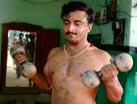 Fit India: बाउंसर्स की बस्ती हैं दिल्ली के 2 गांव, यहां हैं सबसे फिट लोग