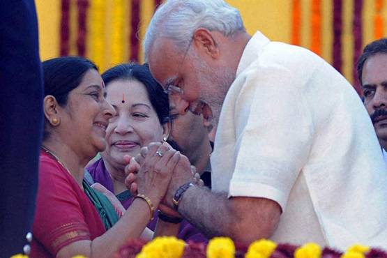 कानून की डिग्री, जेपी आंदोलन से राजनीति, कमाल की वक्ता थीं सुषमा