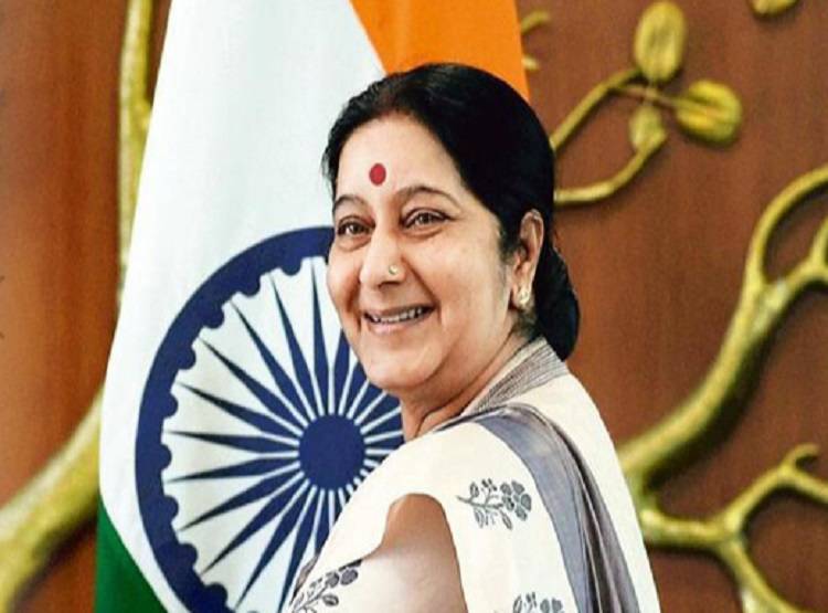 जब संसद में हुई थी सुषमा और मनमोहन की शायरी की जुगलबंदी