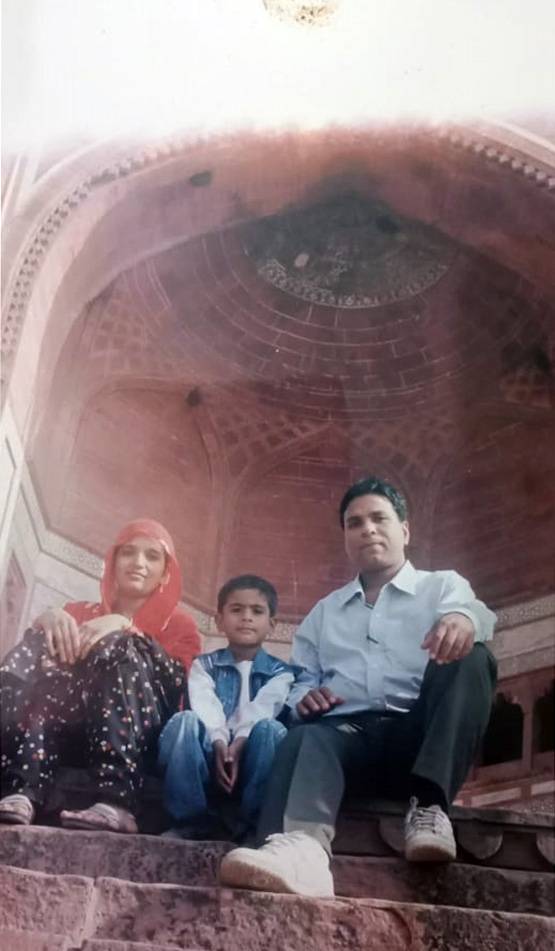 पिता टेलर, बेटा बना CA टॉपर, जानें किस स्ट्रेटजी से पाई सफलता