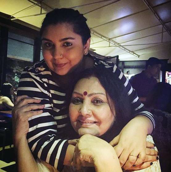 मरने तक बेटी को लेकर परेशान थीं विद्या सिन्हा, सिर्फ 5 लाख बैंक बैलेंस!