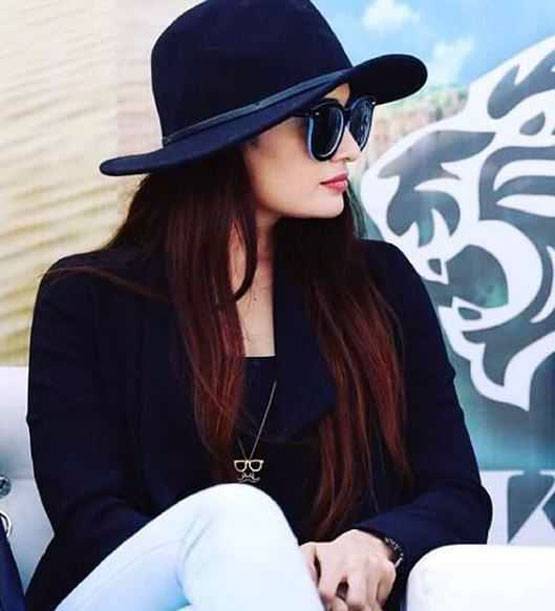 बिग बॉस फेम युविका चौधरी ने शाहरुख संग किया है काम, ऐसे मिली पहचान