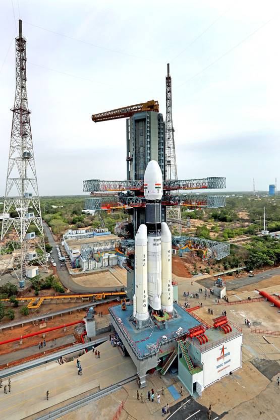 पहली बार स्पेस में जाएंगे भारतीय, जानें- क्या है ISRO का गगनयान मिशन