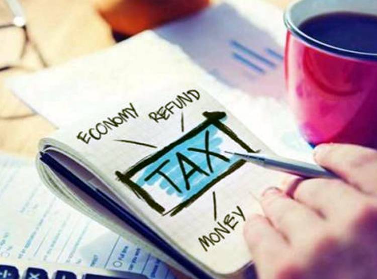 कल से बदल जाएंगे बैंकिंग और ड्राइविंग लाइसेंस से जुड़े ये नियम