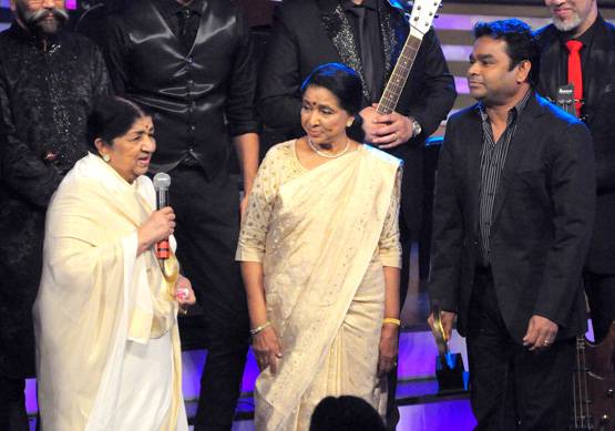 90 की उम्र में बच्चों को खाना बनाकर खिलाती हैं लता, रियाज करना नहीं भूलतीं