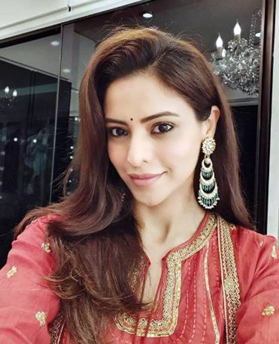 6 साल बाद वैंप बनकर छोटे पर्दे पर लौट रहीं टीवी की ये 'संस्कारी बहू'