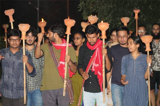 गरीबी में गुजरा बचपन, JNU में संघर्ष की मिसाल बन रहा किसान का बेटा