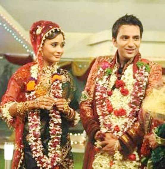 जब बिग बॉस हाउस में दिखा बैंड बाजा बारात, रियलिटी शो में हुई इन स्टार्स की शादी