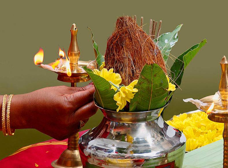 जानें नवरात्रि में कलश स्थापना का शुभ मुहूर्त और इसके नियम