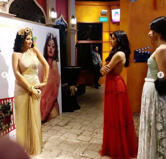 वैक्स स्टैच्यू के अनावरण पर फैन्स बोले- ये हमारी श्रीदेवी नहीं