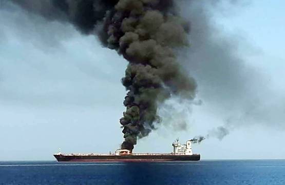 अकूत पैसा, फिर भी ईरान से टक्कर क्यों नहीं ले पा रहा सऊदी अरब?