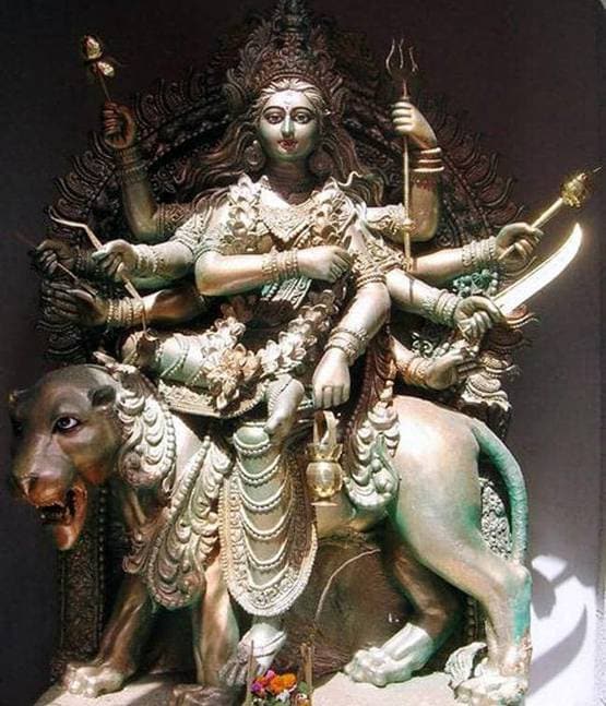 नवरात्रि में मां दुर्गा के 9 स्वरूपों की पूजा, जानें हर एक का महत्व