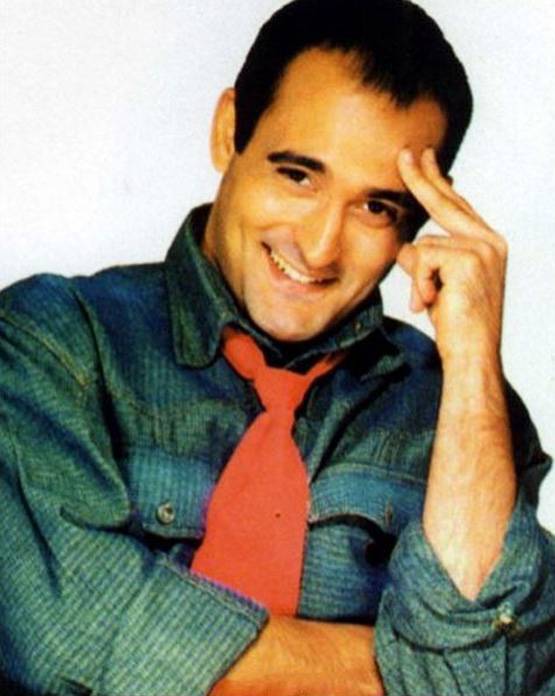 Then & Now: कभी चॉकलेटी हीरो थे अक्षय खन्ना, 22 साल में इतना बदला लुक