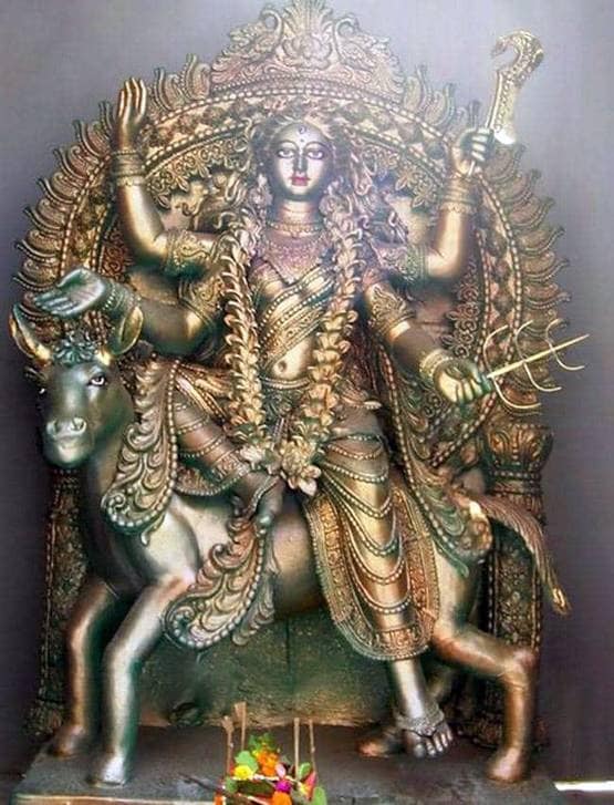 नवरात्रि में मां दुर्गा के 9 स्वरूपों की पूजा, जानें हर एक का महत्व