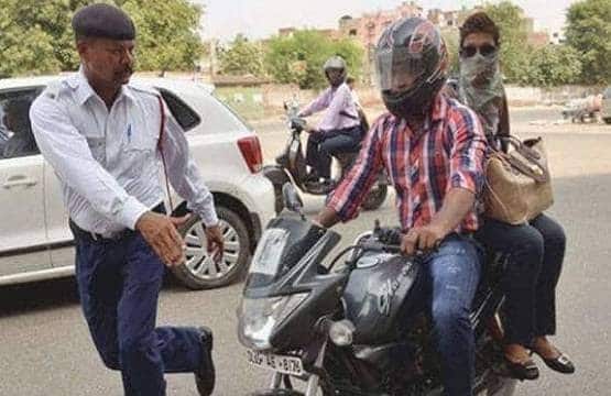 65,000 की नई स्कूटी, पुलिस ने काट दिया एक लाख का चालान