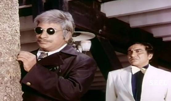 बॉलीवुड के इन 5 कॉमिक एक्टर्स ने विलेन बनकर जीता सबका दिल