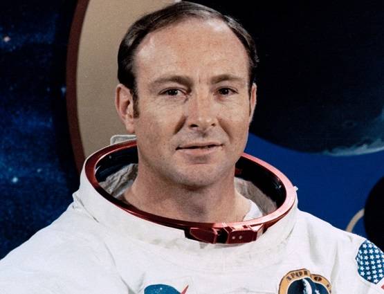 कौन थे वो 12 जांबाज शख्स? आज भी हैं चांद पर जिनके कदमों के निशान