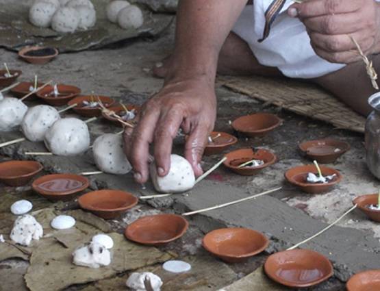 श्राद्ध 2019: पितृपक्ष के 10 महादान, ऐसे दूर होंगी कर्ज और रोग समस्याएं