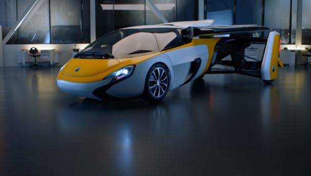 अगले साल लॉन्च हो सकती ये फ्लाइंग कार, चलाओ या हवा में उड़ाओ