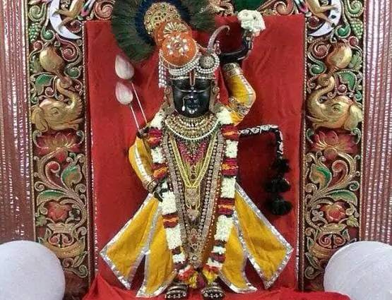 देश का चौथा सबसे अमीर मंदिर, हर साल 2500 करोड़ का चढ़ावा