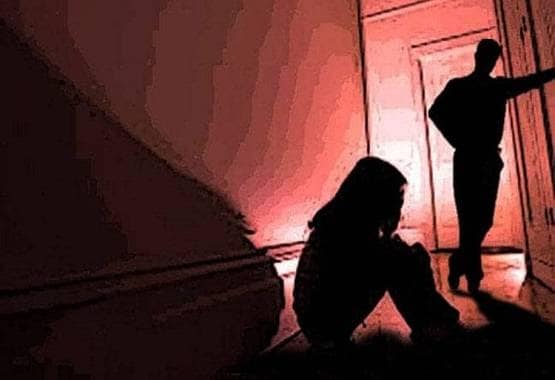 होटल में चल रहा था सेक्स रैकेट, छापा पड़ा तो रईसजादों की खुली पोल