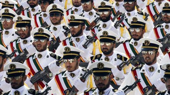 अकूत पैसा, फिर भी ईरान से टक्कर क्यों नहीं ले पा रहा सऊदी अरब?