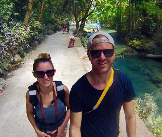 ईरान में कपल ने बिना लाइसेंस लिया ड्रोन शॉट, 10 साल की हुई जेल