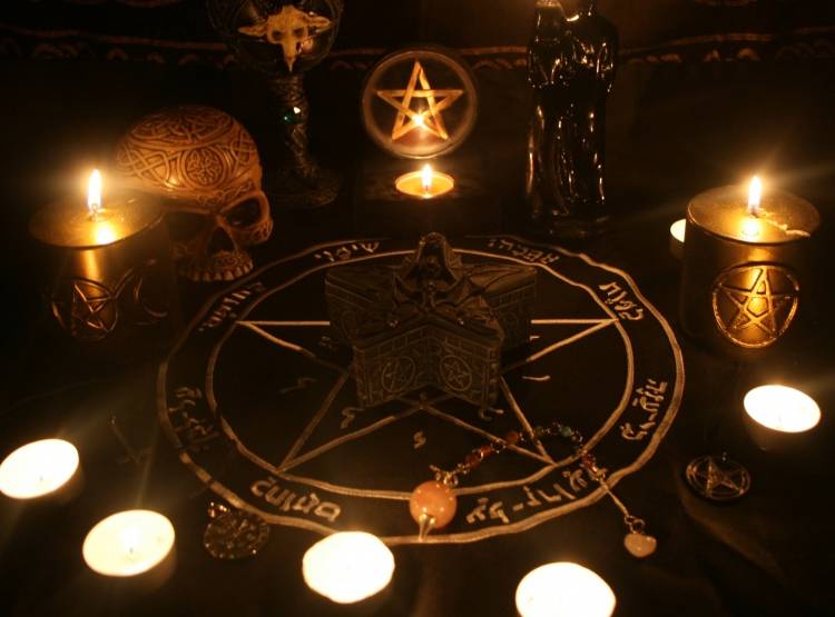 काला जादू का असर खत्म करने के ल‍िए हत्या, म‍िला नरकंकाल