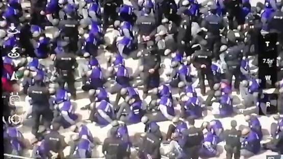 सीक्रेट वीडियो: चीन में आंखों पर पट्टी बांध मुस्लिमों के साथ जुल्म?