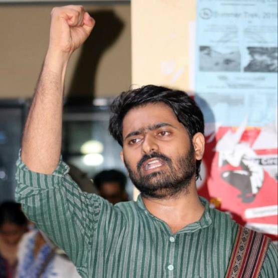 गरीबी में गुजरा बचपन, JNU में संघर्ष की मिसाल बन रहा किसान का बेटा